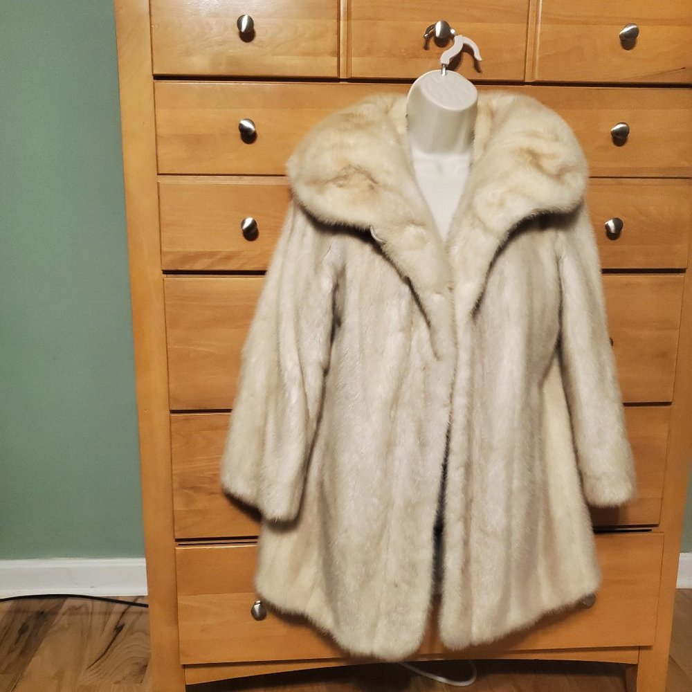 Vintage Opal Mink Fur Coat